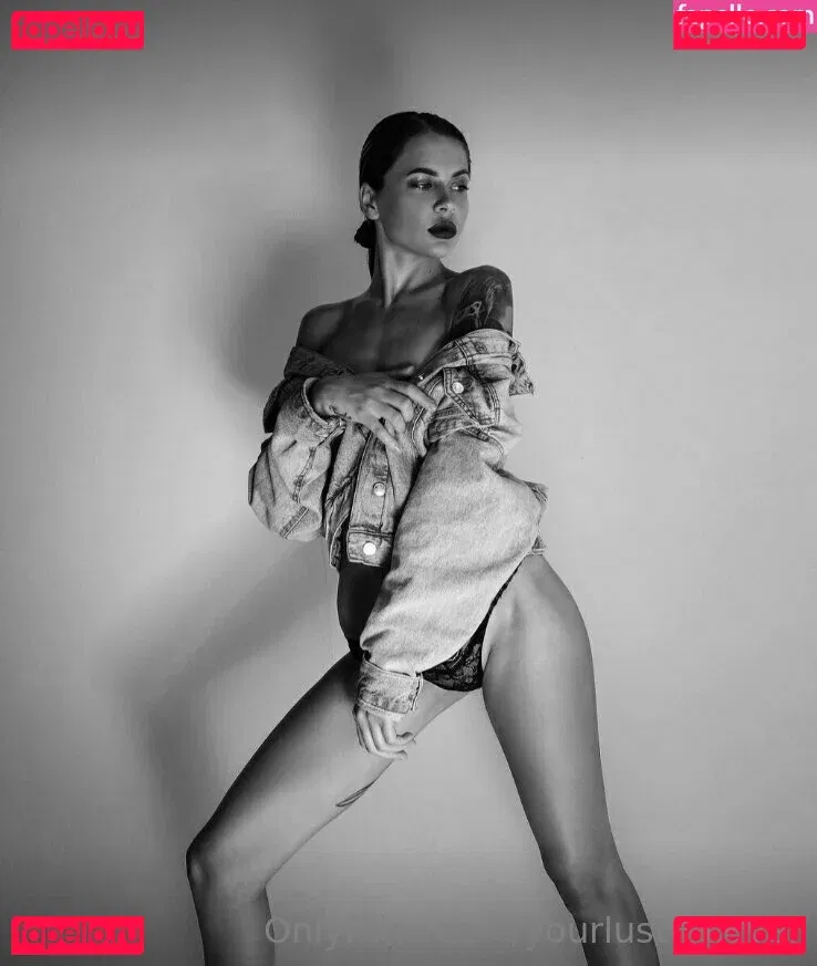 yourlustfullover Onlyfans Photo Gallery 