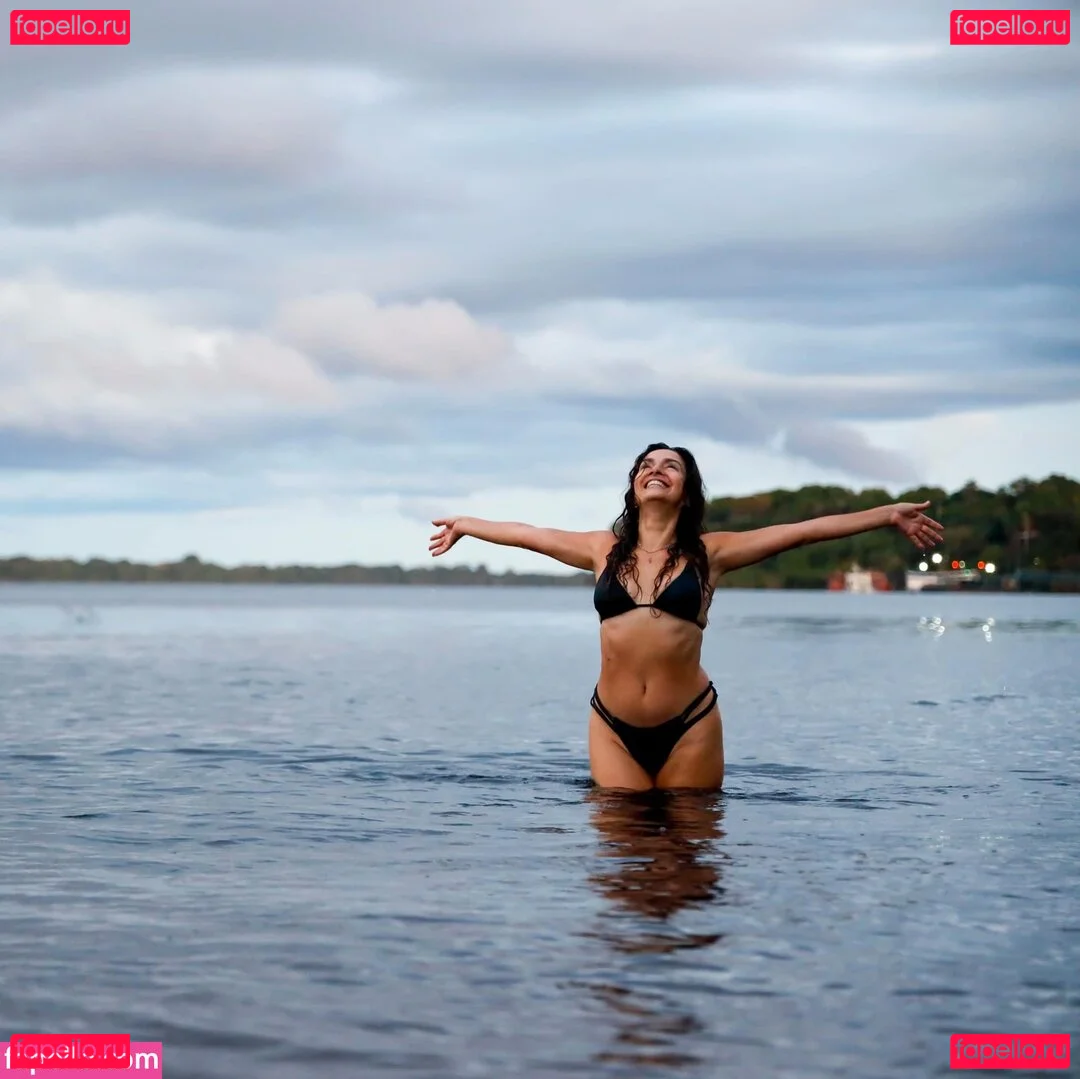 Claudia Ohana Onlyfans Photo Gallery 