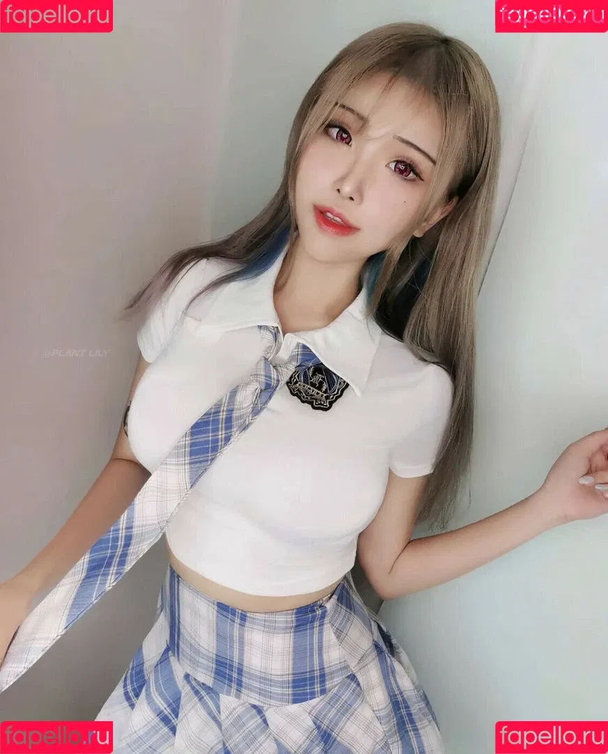 plantlily Onlyfans Photo Gallery 