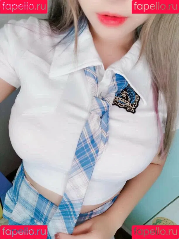 plantlily Onlyfans Photo Gallery 