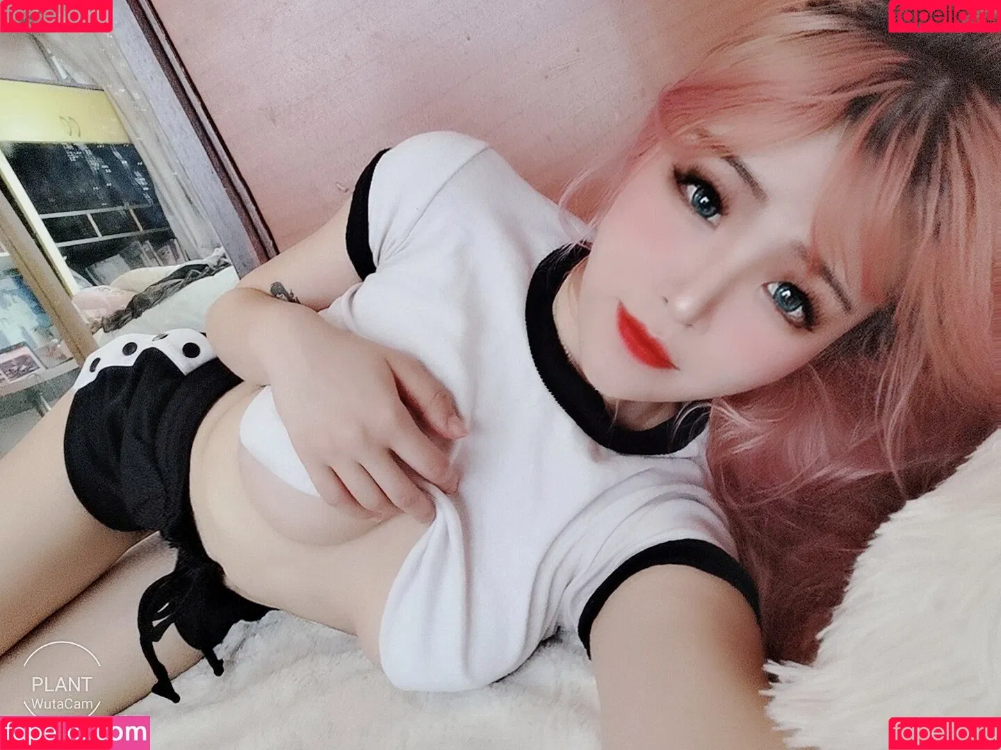 plantlily Onlyfans Photo Gallery 