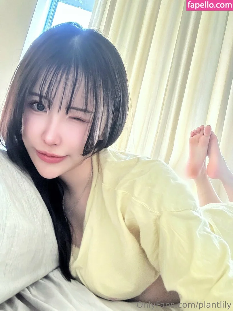 plantlily Onlyfans Photo Gallery 