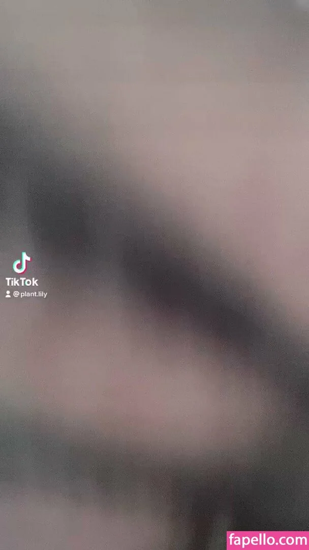 plantlily Onlyfans Photo Gallery 