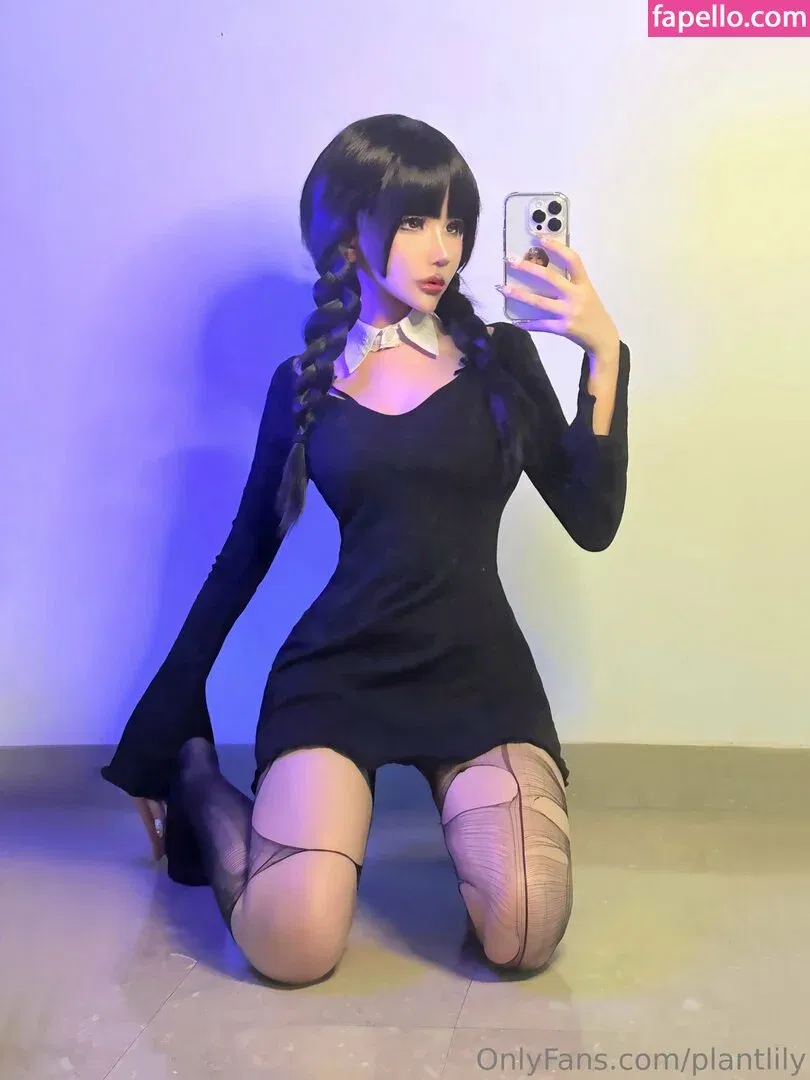 plantlily Onlyfans Photo Gallery 