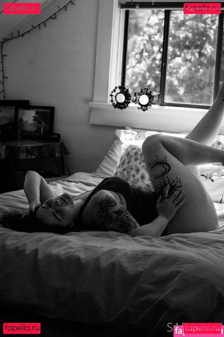 SarahCJB Onlyfans Photo Gallery 