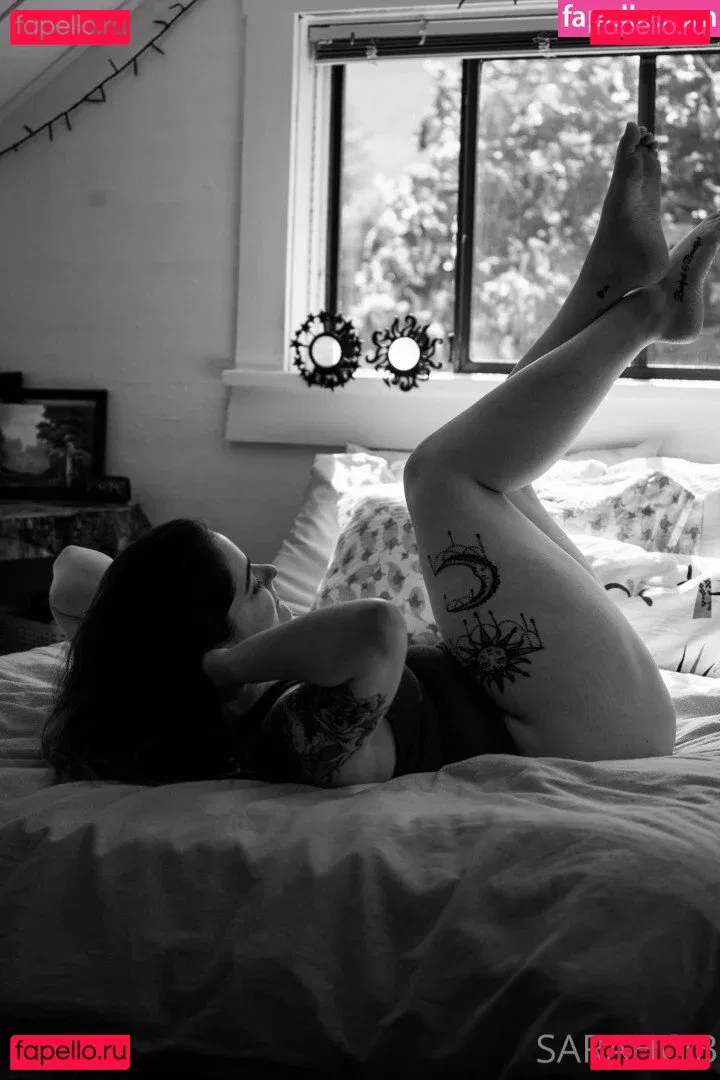 SarahCJB Onlyfans Photo Gallery 