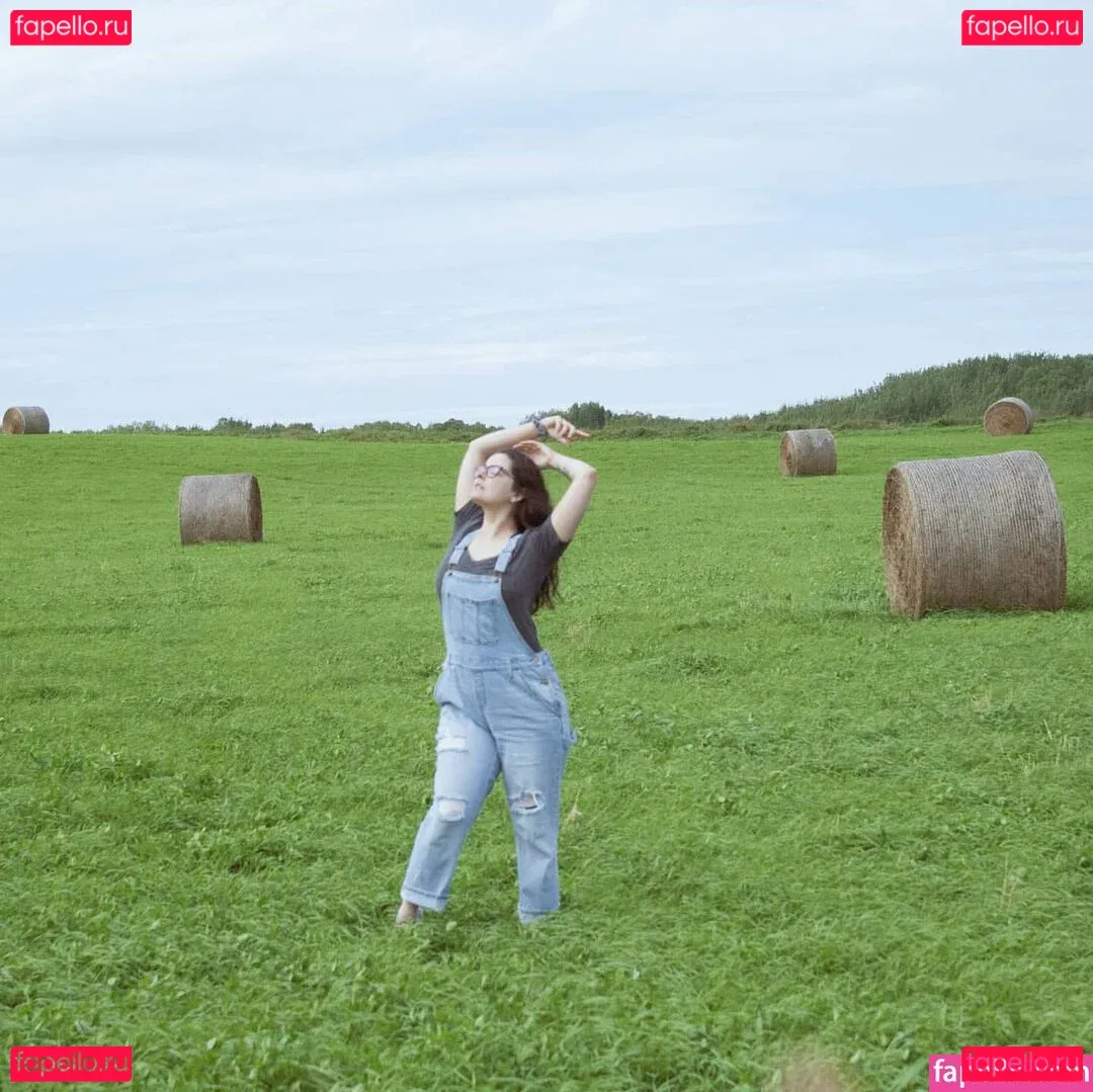 SarahCJB Onlyfans Photo Gallery 