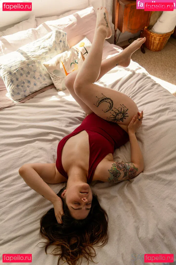 SarahCJB Onlyfans Photo Gallery 