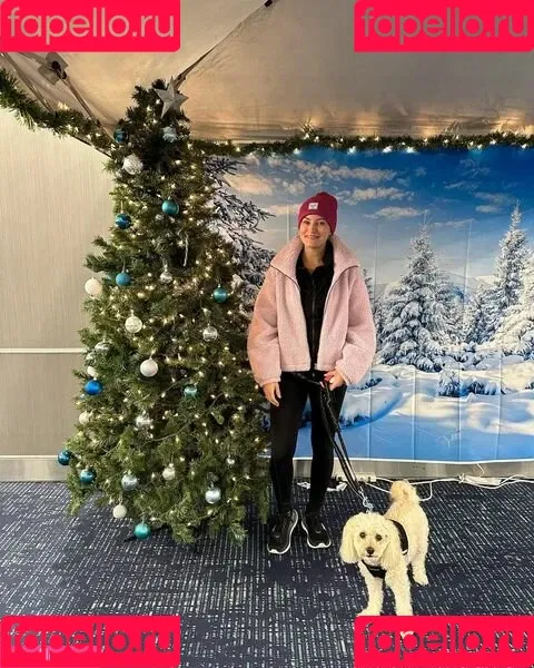 iJustine Onlyfans Photo Gallery 