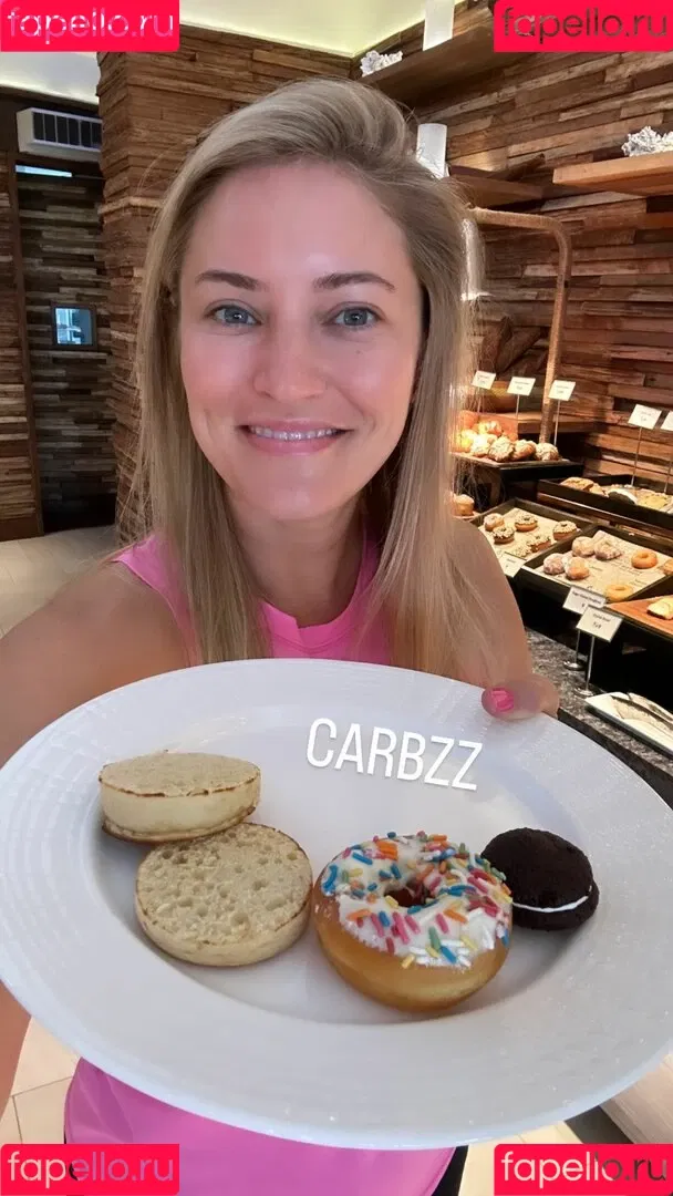 iJustine Onlyfans Photo Gallery 