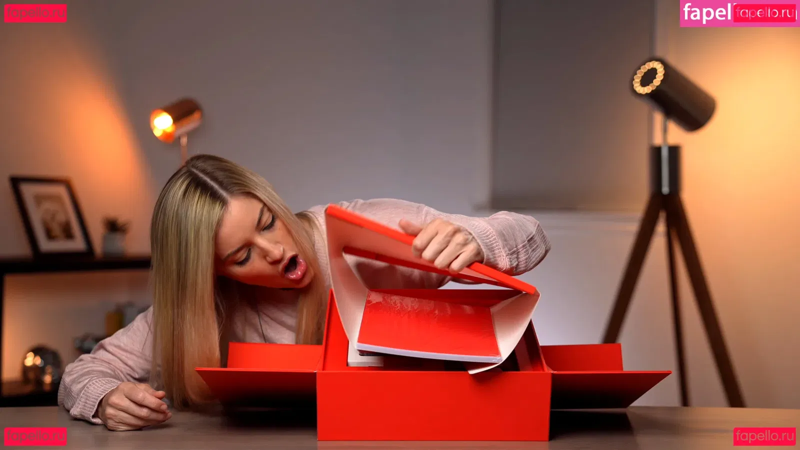 iJustine Onlyfans Photo Gallery 