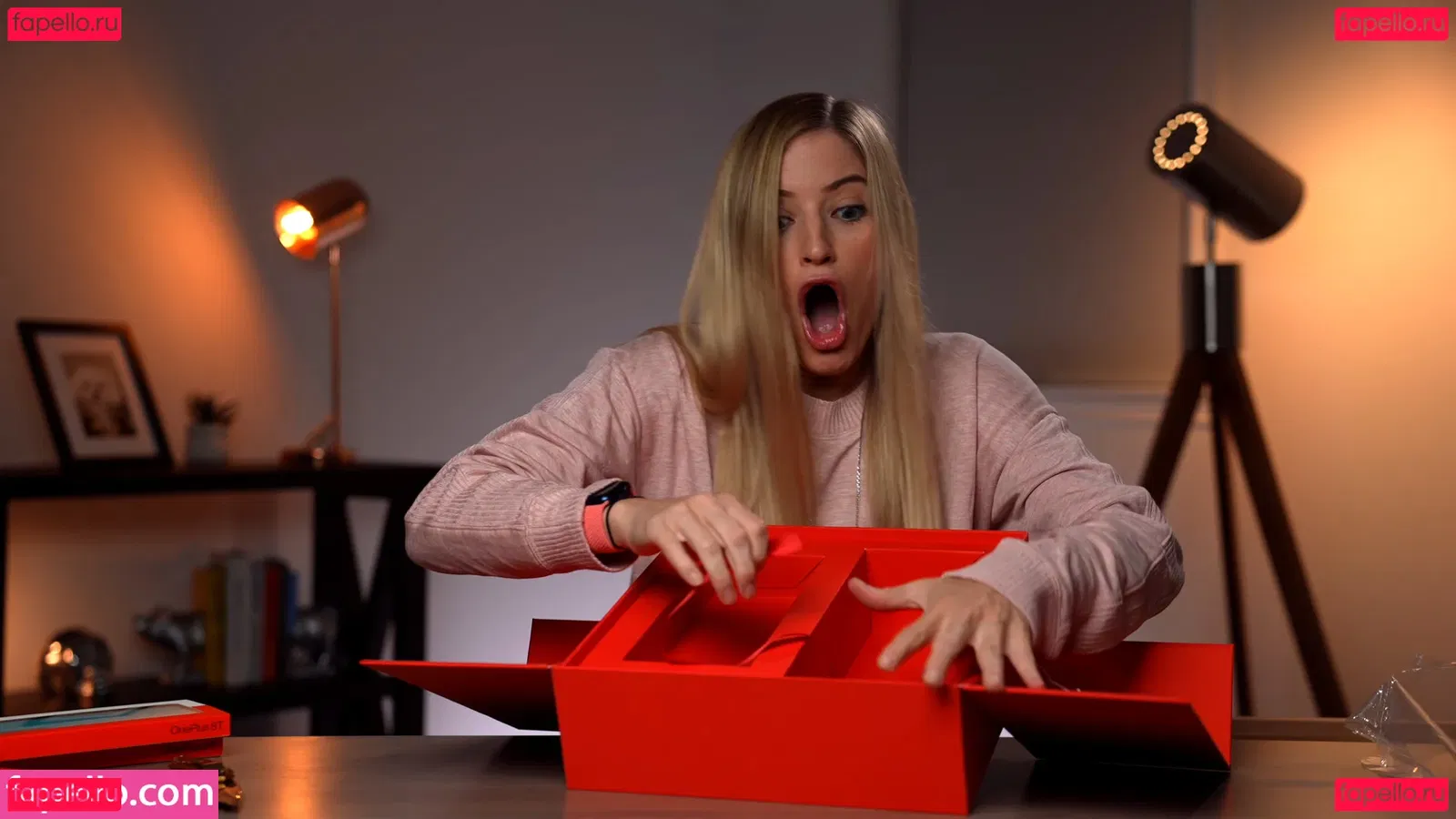 iJustine Onlyfans Photo Gallery 