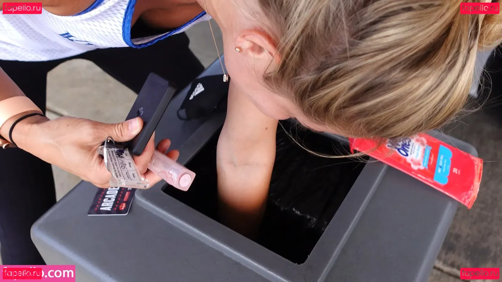 iJustine Onlyfans Photo Gallery 