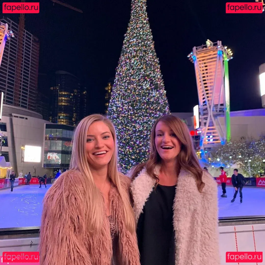 iJustine Onlyfans Photo Gallery 