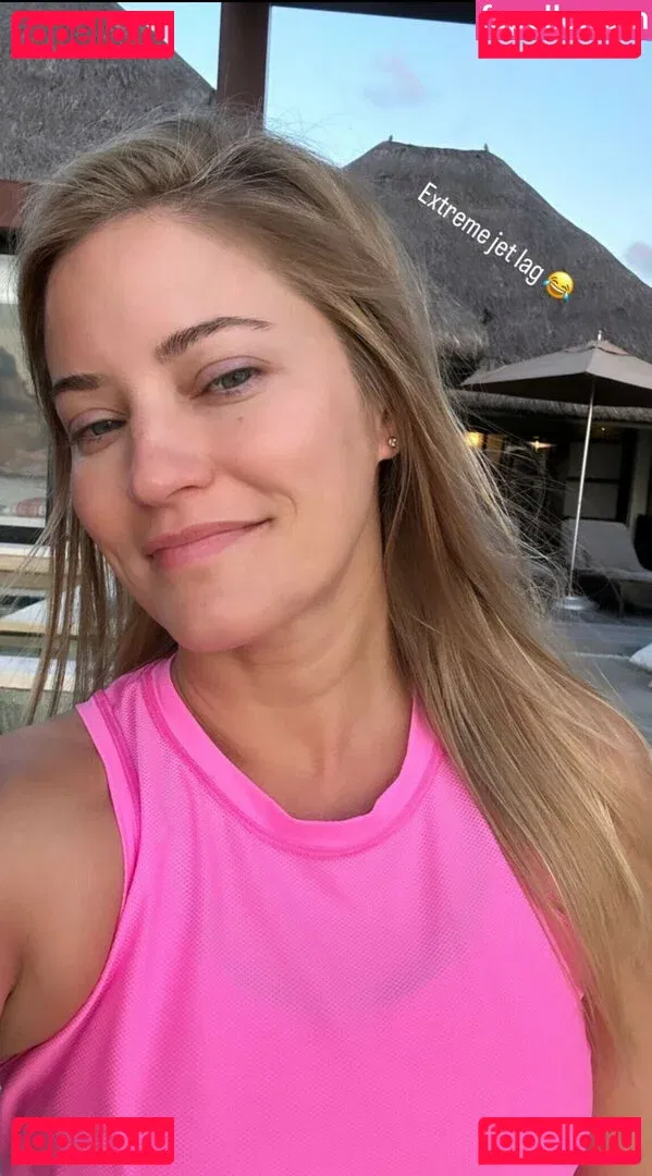 iJustine Onlyfans Photo Gallery 