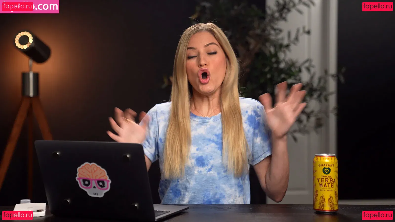 iJustine Onlyfans Photo Gallery 