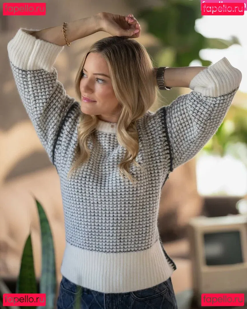 iJustine Onlyfans Photo Gallery 