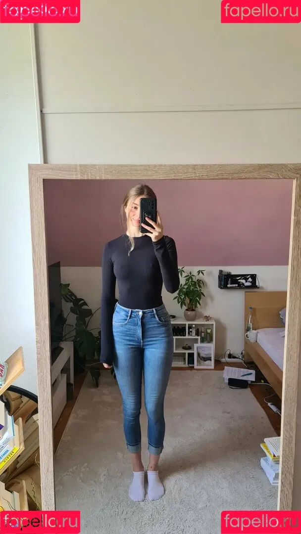 lil_hanne Onlyfans Photo Gallery 