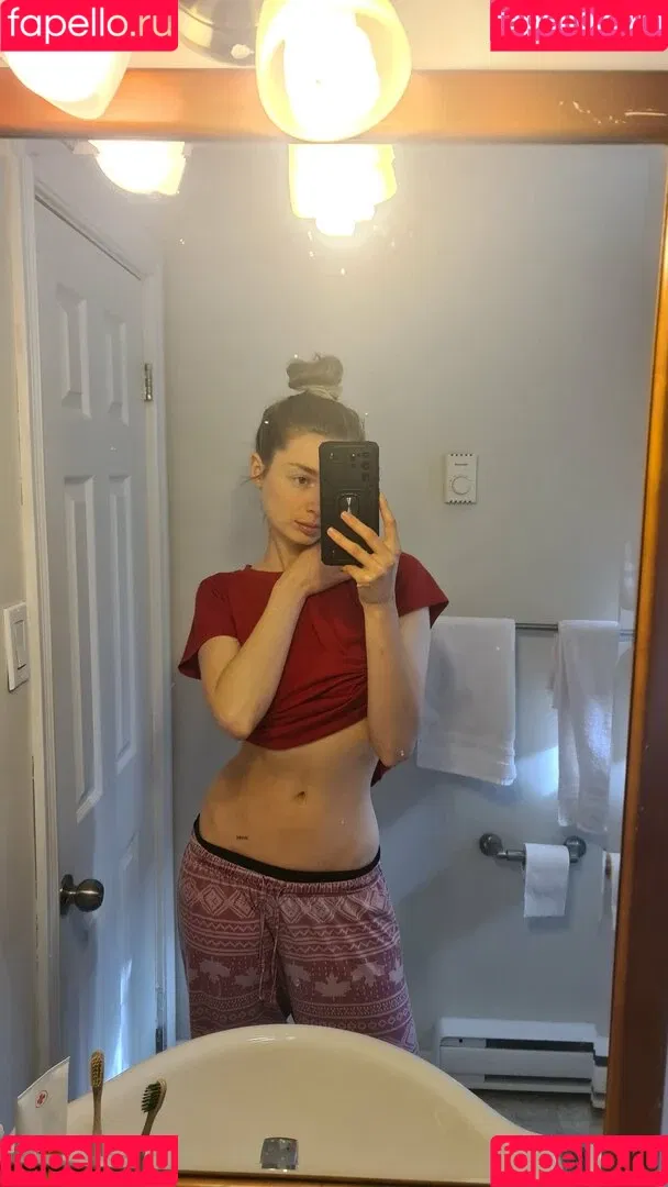 lil_hanne Onlyfans Photo Gallery 