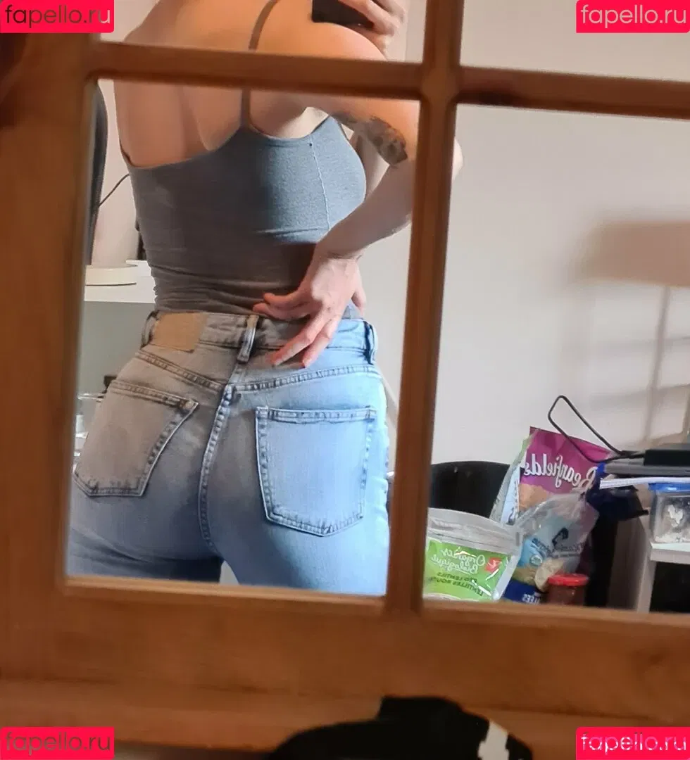 lil_hanne Onlyfans Photo Gallery 
