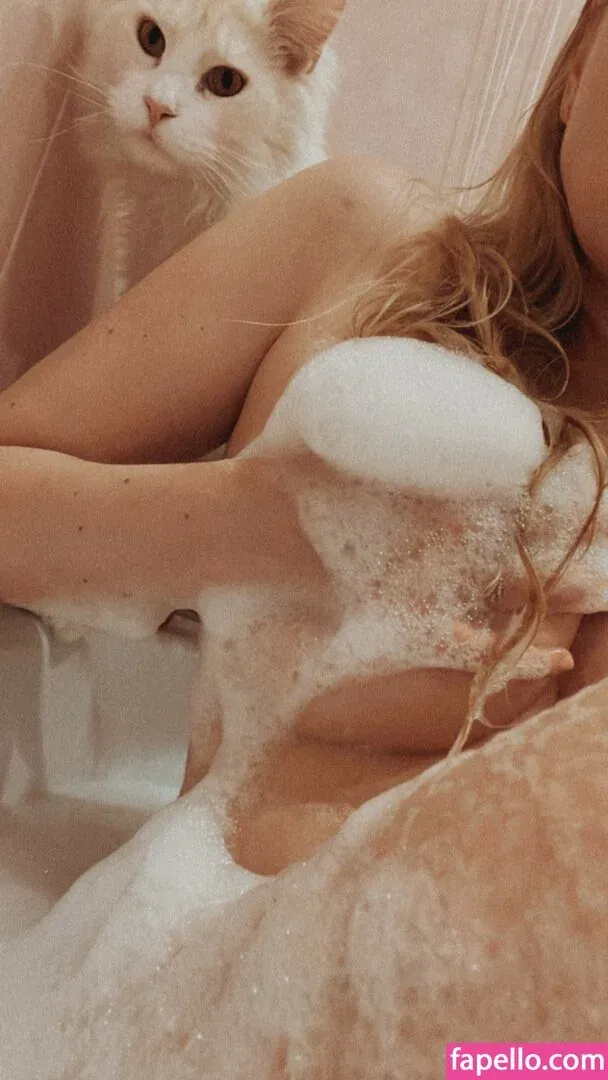 Selfika Onlyfans Photo Gallery 