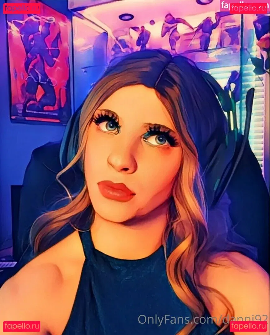 danni92 Onlyfans Photo Gallery 