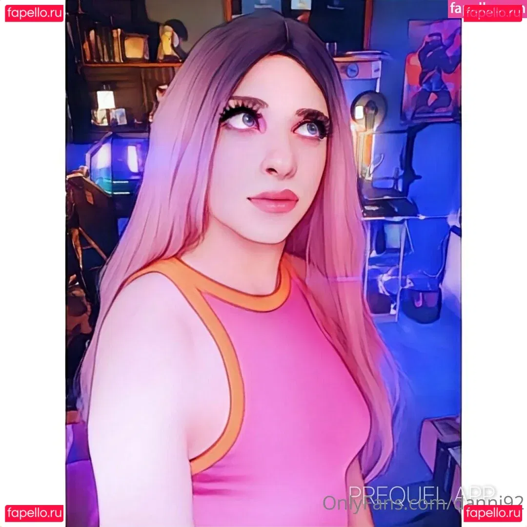 danni92 Onlyfans Photo Gallery 