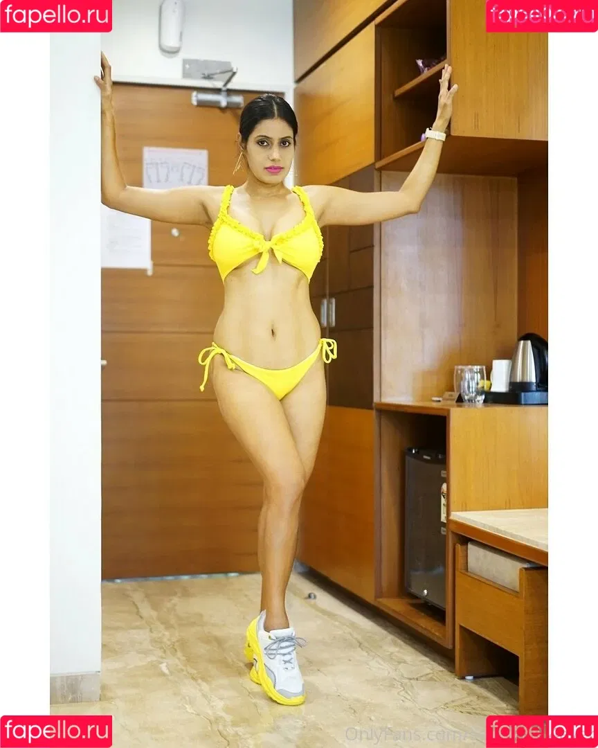 tanupriya Onlyfans Photo Gallery 