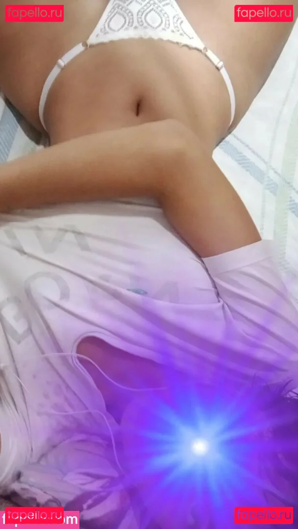 Lana Santhos Onlyfans Photo Gallery 