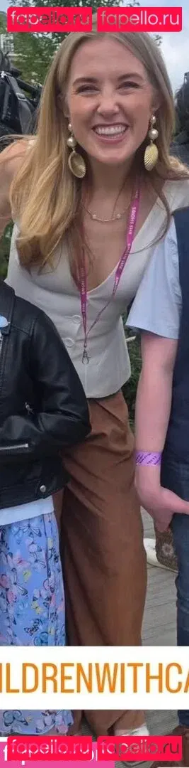 Maddie Moate Onlyfans Photo Gallery 