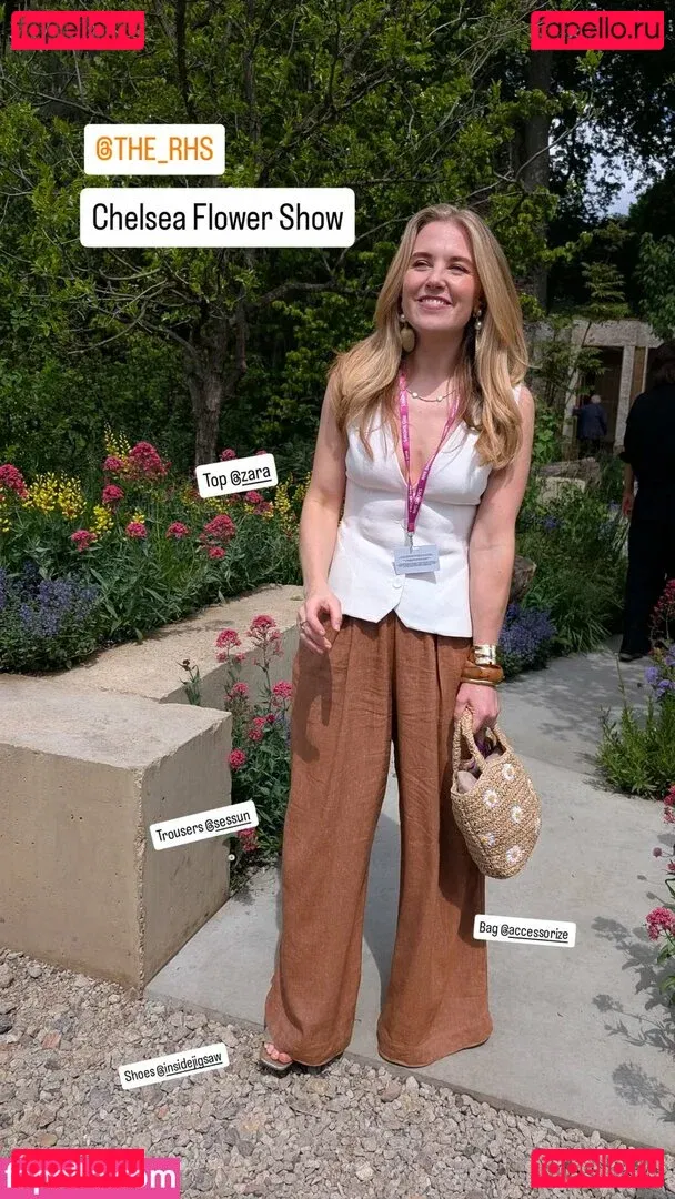 Maddie Moate Onlyfans Photo Gallery 