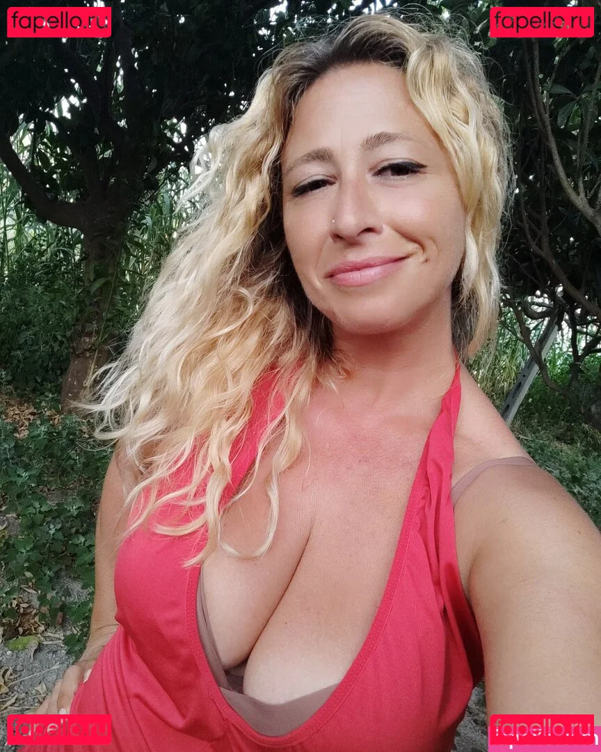 Sabina Di Iorio Onlyfans Photo Gallery 