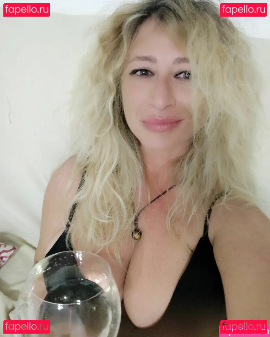 Sabina Di Iorio Onlyfans Photo Gallery 