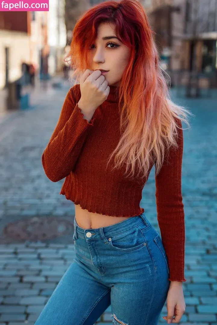 Anni The Duck Onlyfans Photo Gallery 