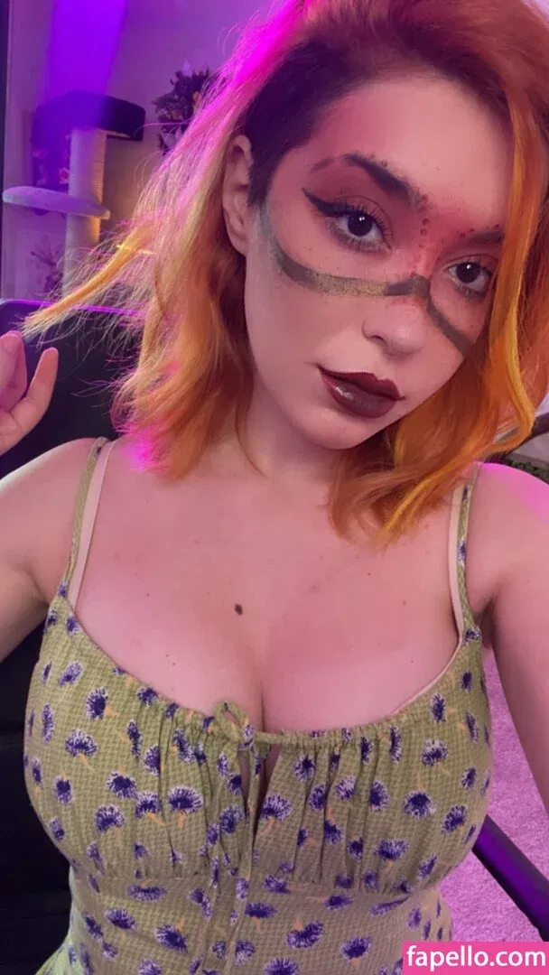 Anni The Duck Onlyfans Photo Gallery 