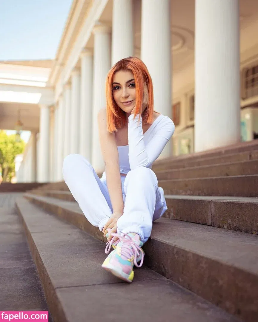 Anni The Duck Onlyfans Photo Gallery 