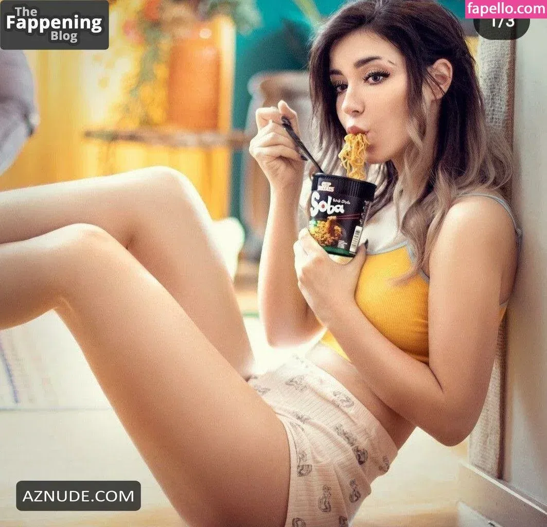 Anni The Duck Onlyfans Photo Gallery 