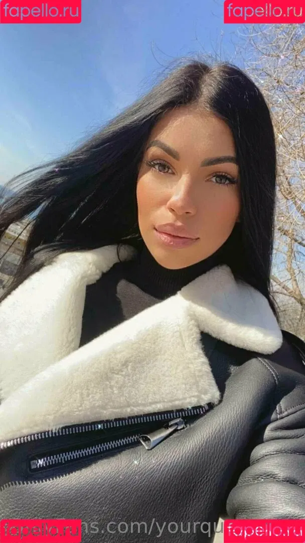 yourqueenkira Onlyfans Photo Gallery 