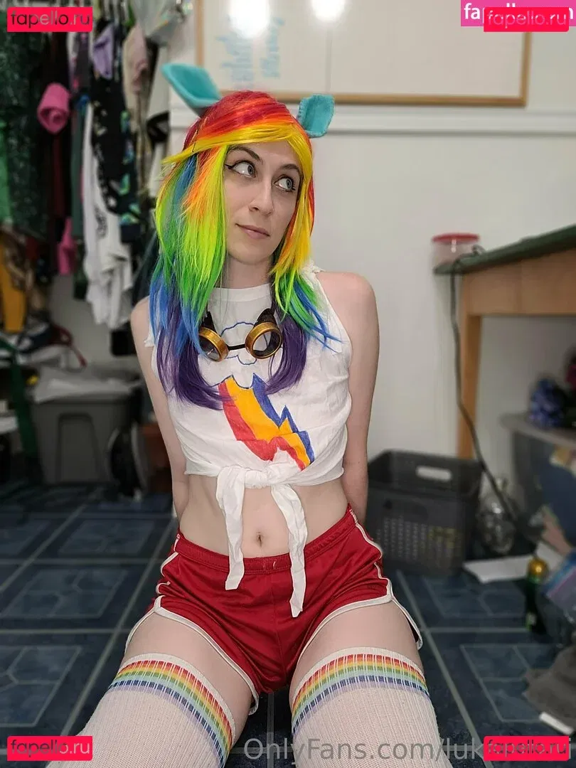 lukalutari Onlyfans Photo Gallery 