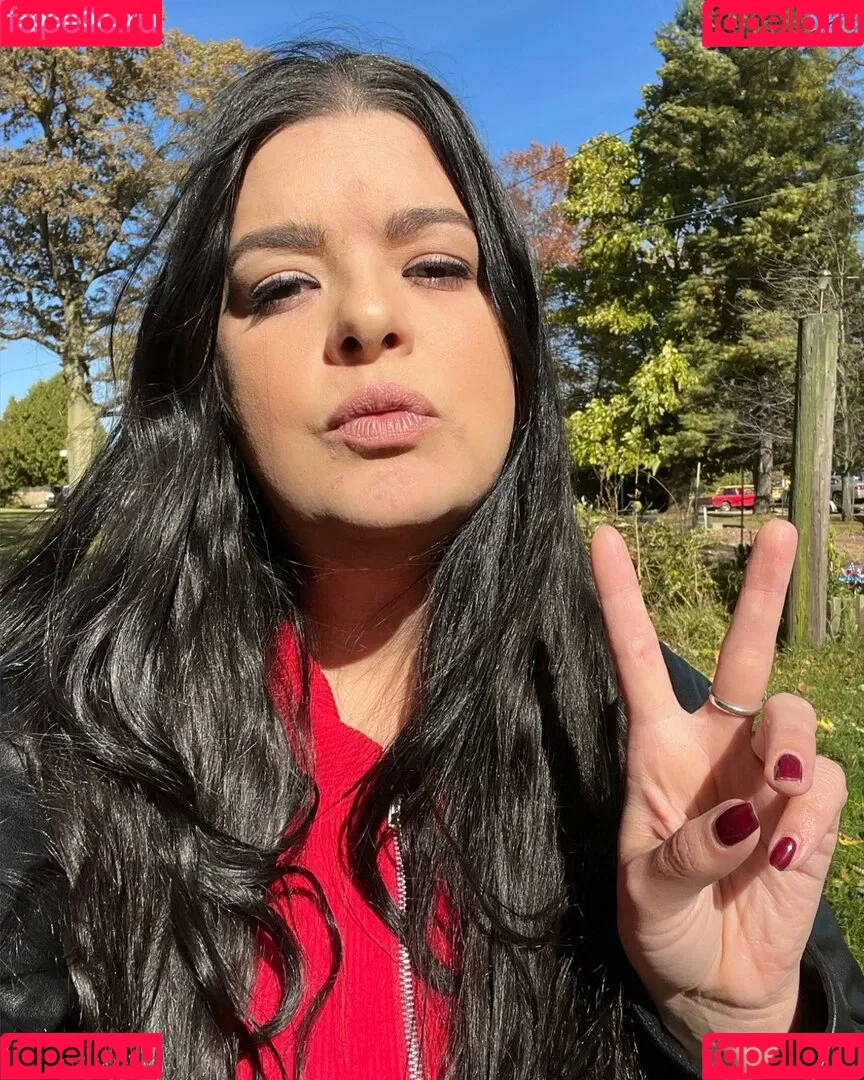 Terrisa Bukovinac Onlyfans Photo Gallery 