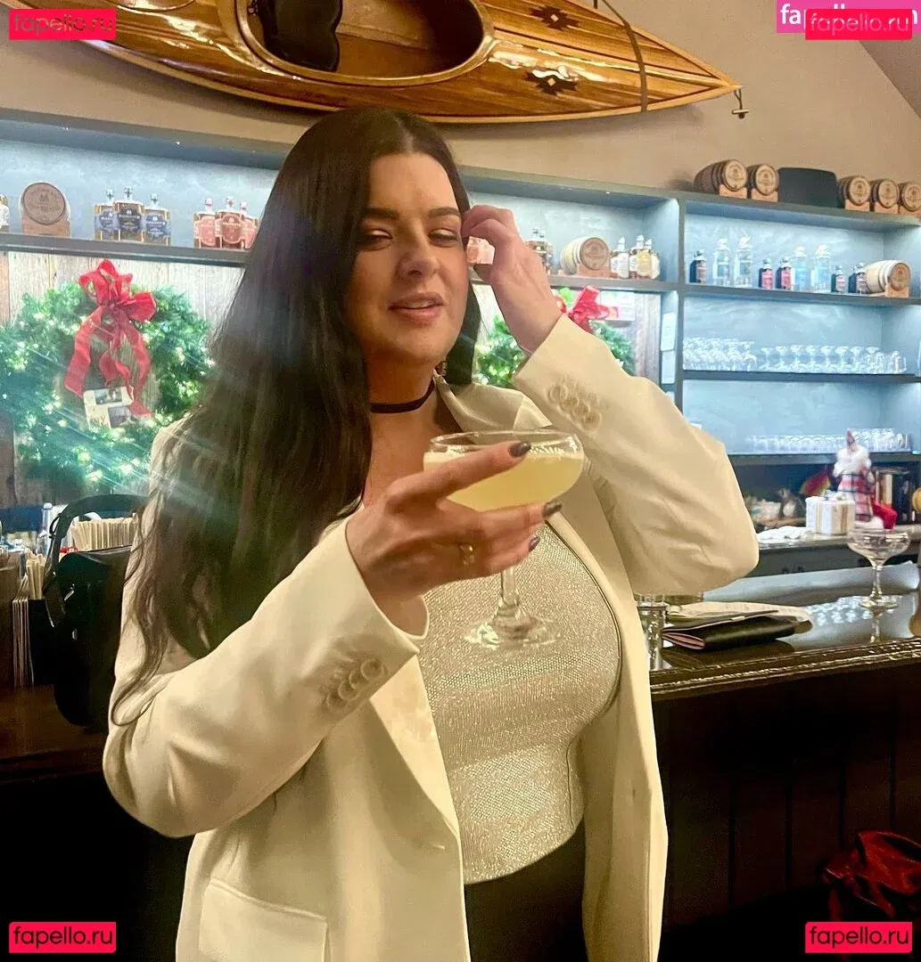 Terrisa Bukovinac Onlyfans Photo Gallery 