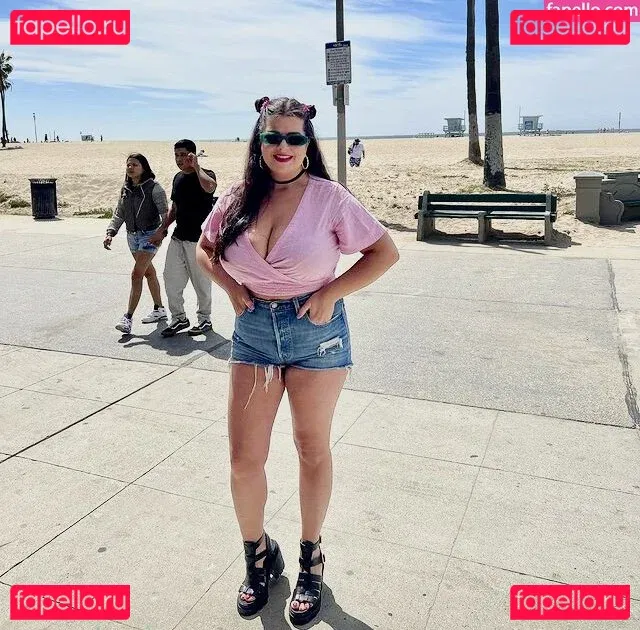Terrisa Bukovinac Onlyfans Photo Gallery 
