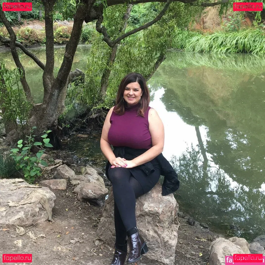 Terrisa Bukovinac Onlyfans Photo Gallery 