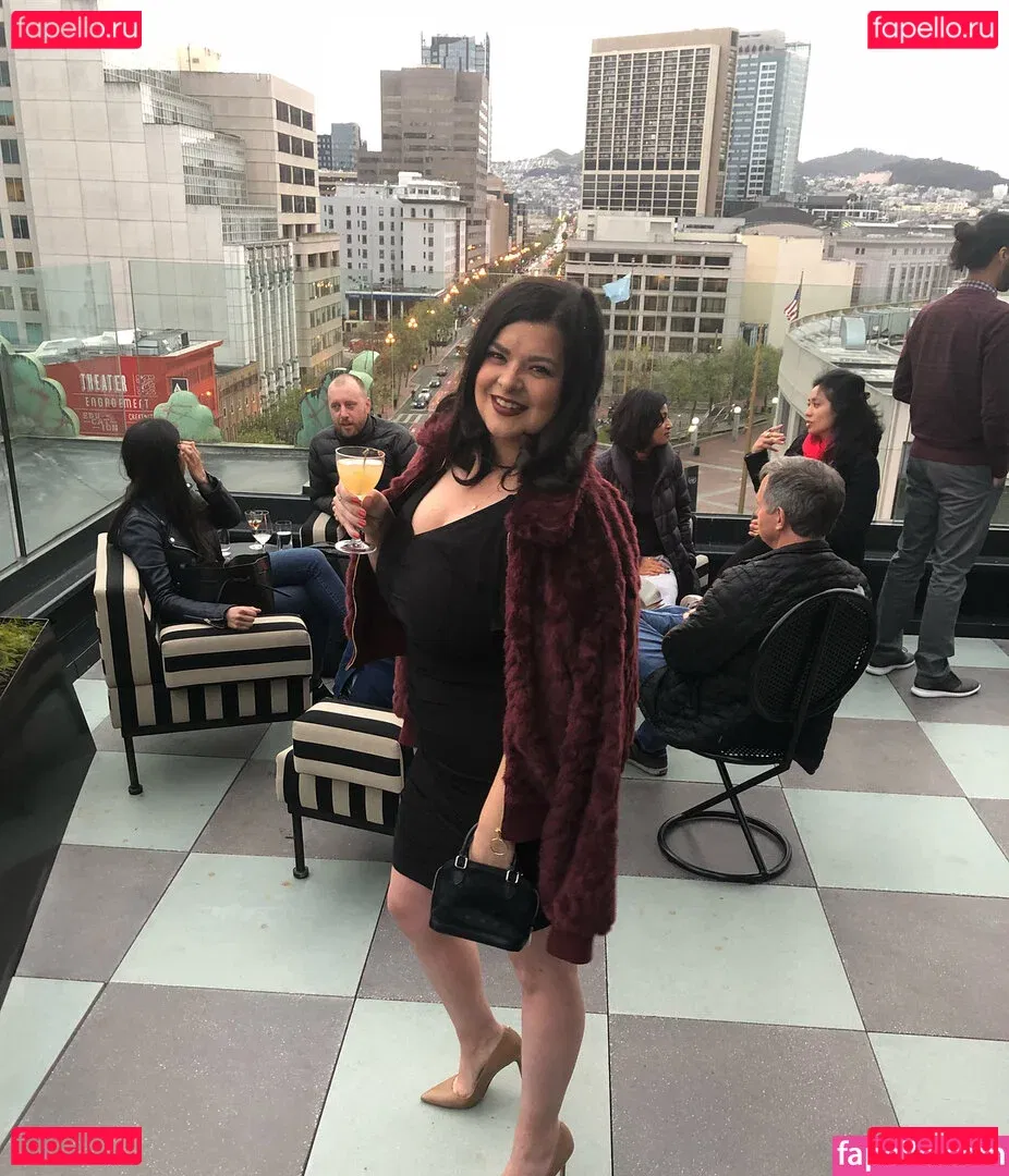 Terrisa Bukovinac Onlyfans Photo Gallery 