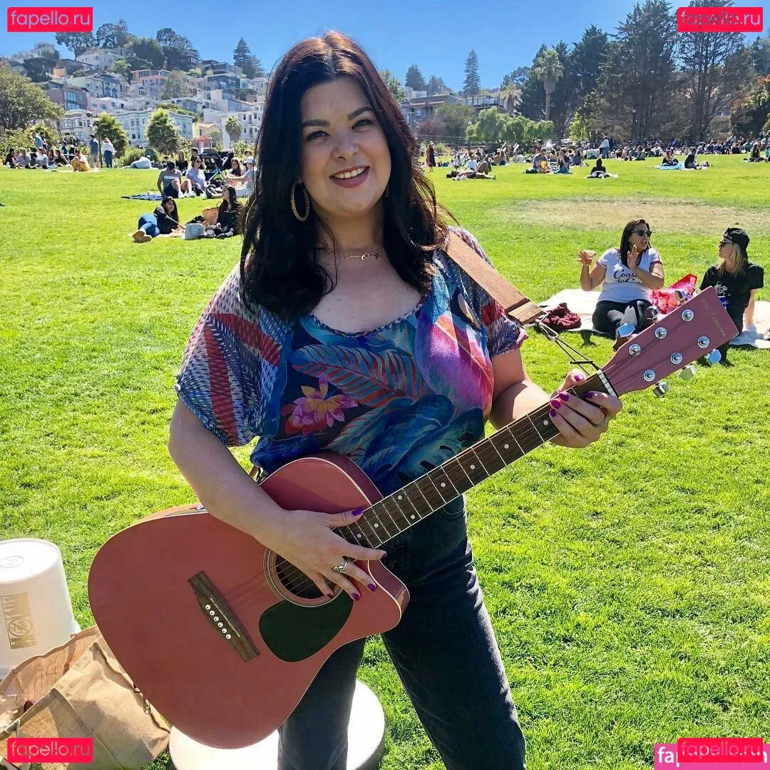 Terrisa Bukovinac Onlyfans Photo Gallery 