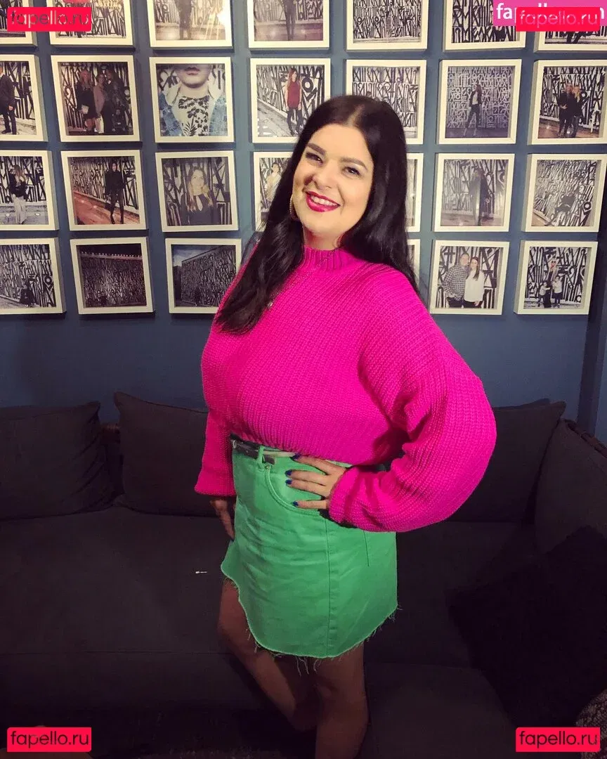 Terrisa Bukovinac Onlyfans Photo Gallery 