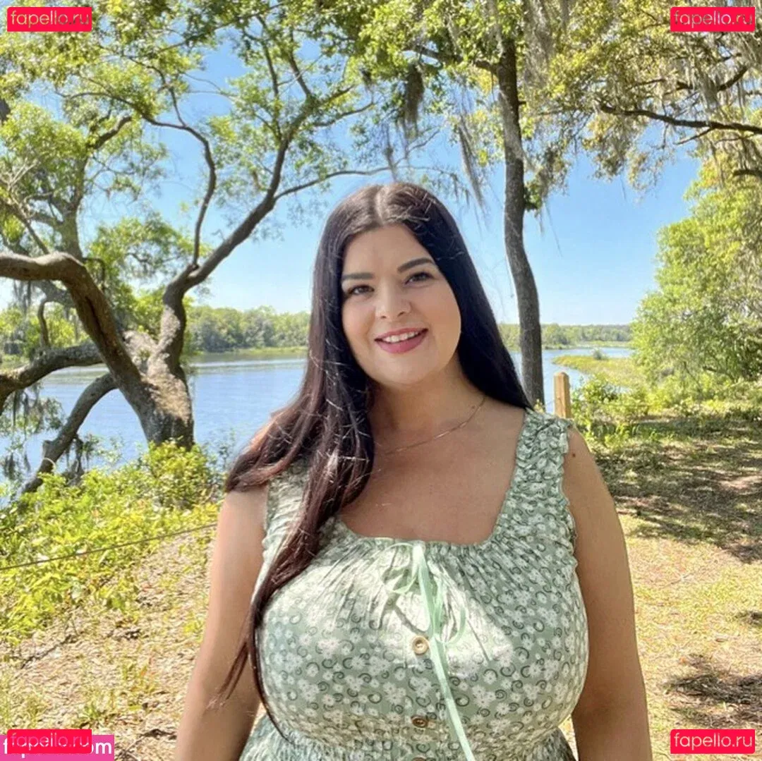 Terrisa Bukovinac Onlyfans Photo Gallery 