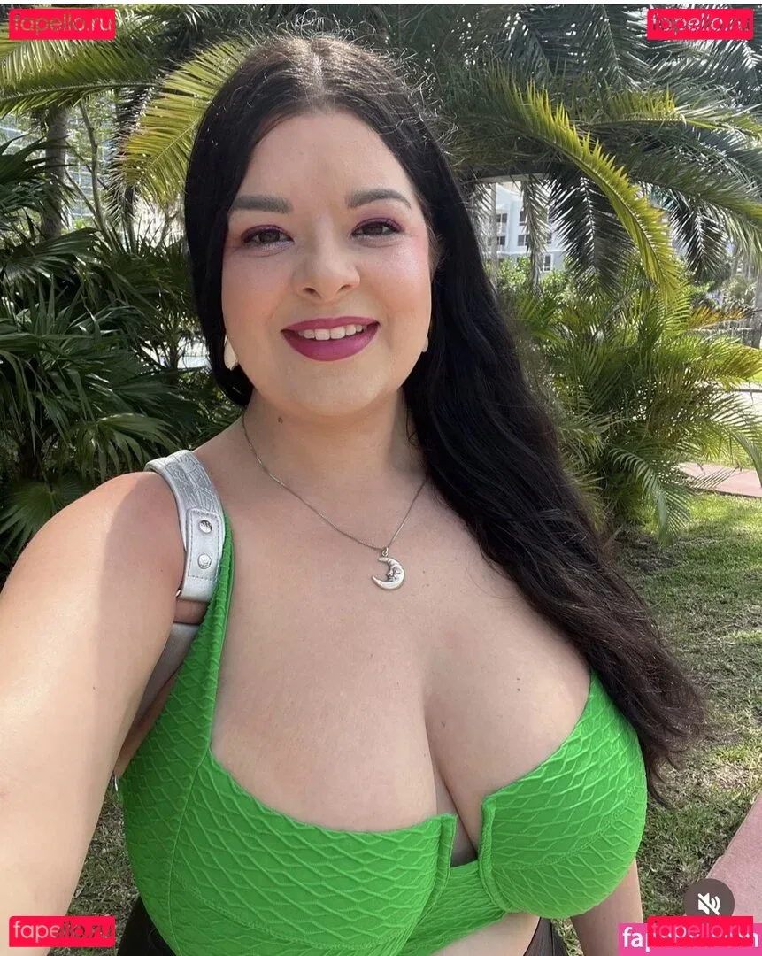 Terrisa Bukovinac Onlyfans Photo Gallery 