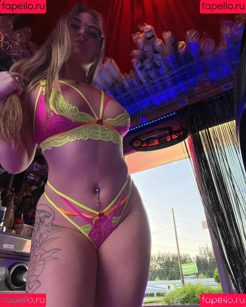 Bootylicious_barista Onlyfans Photo Gallery 