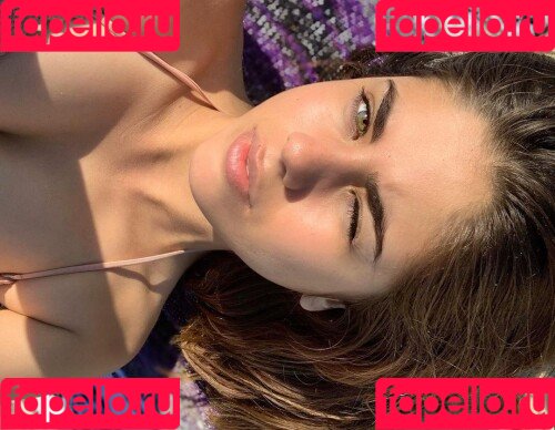 Melissa Leal Onlyfans Photo Gallery 